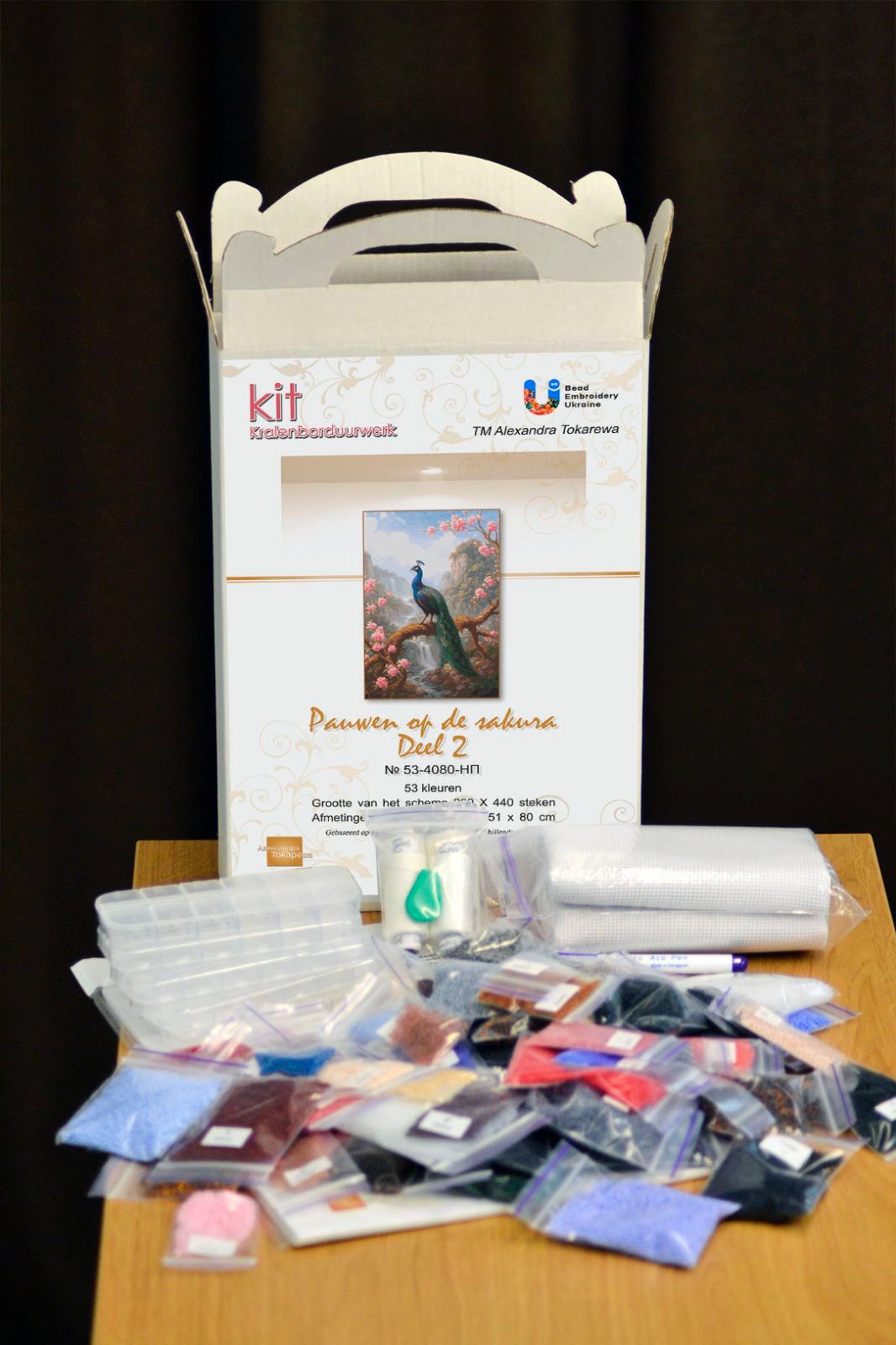 Borduurpakket “Pauwen op de Sakura deel 2" - Afbeelding 4